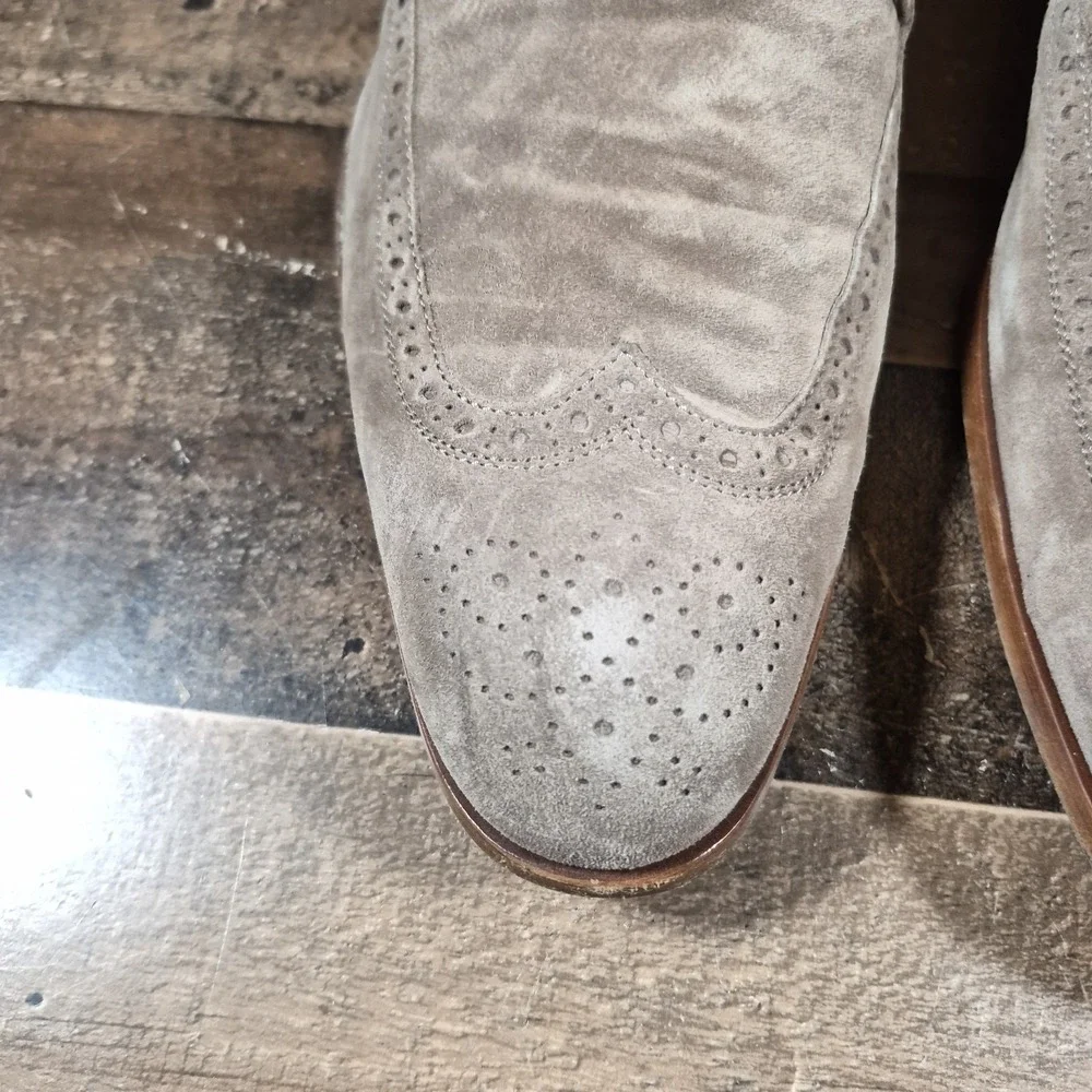 Hugo Boss Oxford Dress Shoes Men 12 Brown Suede Wingtip Made in Italy Blue Laces